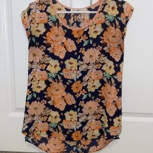 Floral blouse small